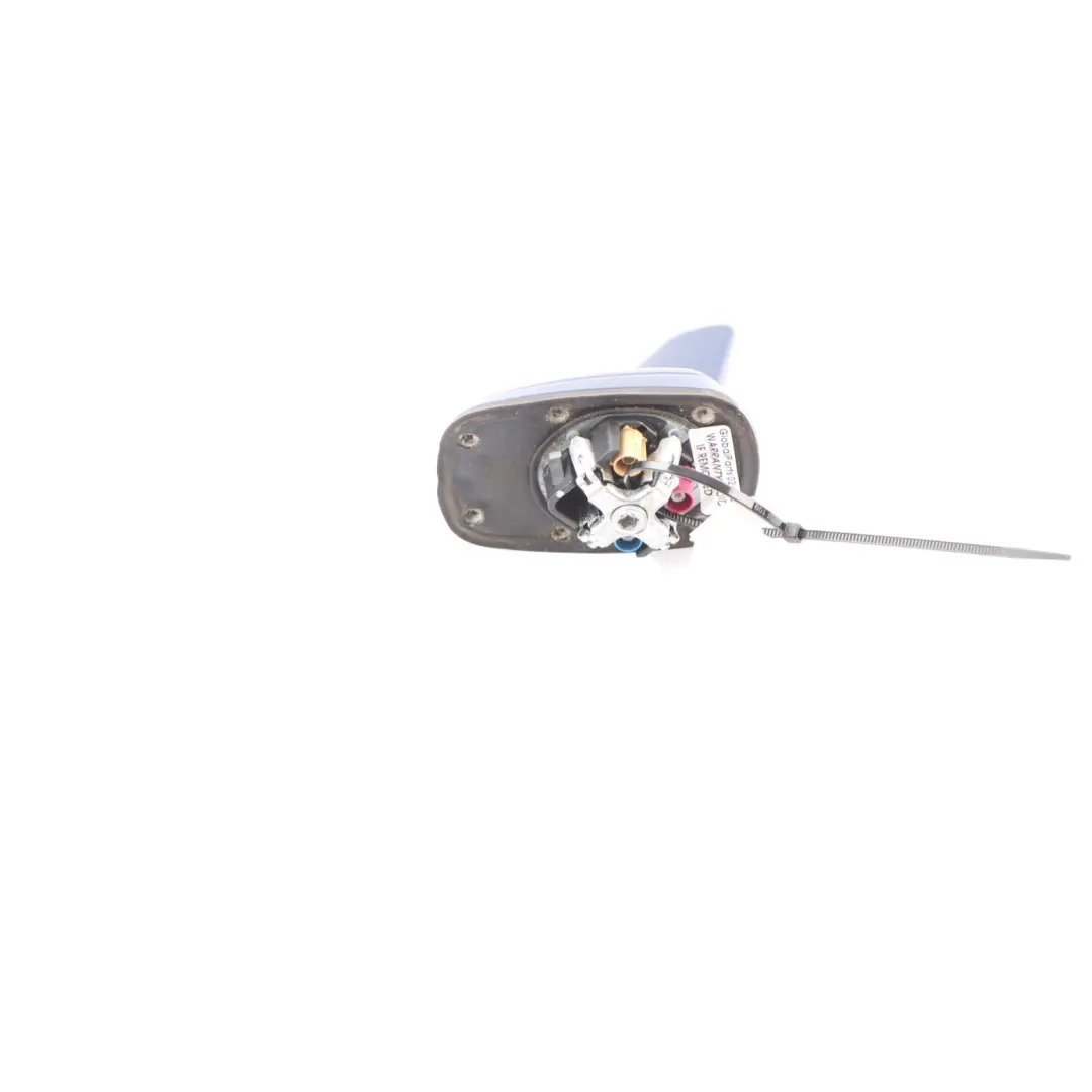 Antena Dachowa Płetwa Rekina Niebieski Scuba Metalik X5Q do Audi A3 8V o numerze 8V0035503AC Audi A3 8V Antena Dachowa Płetwa Rekina Niebieski Scuba Metalik X5Q - SKU 8V0035503AC-SCB - Numer Części 8V0035503AC