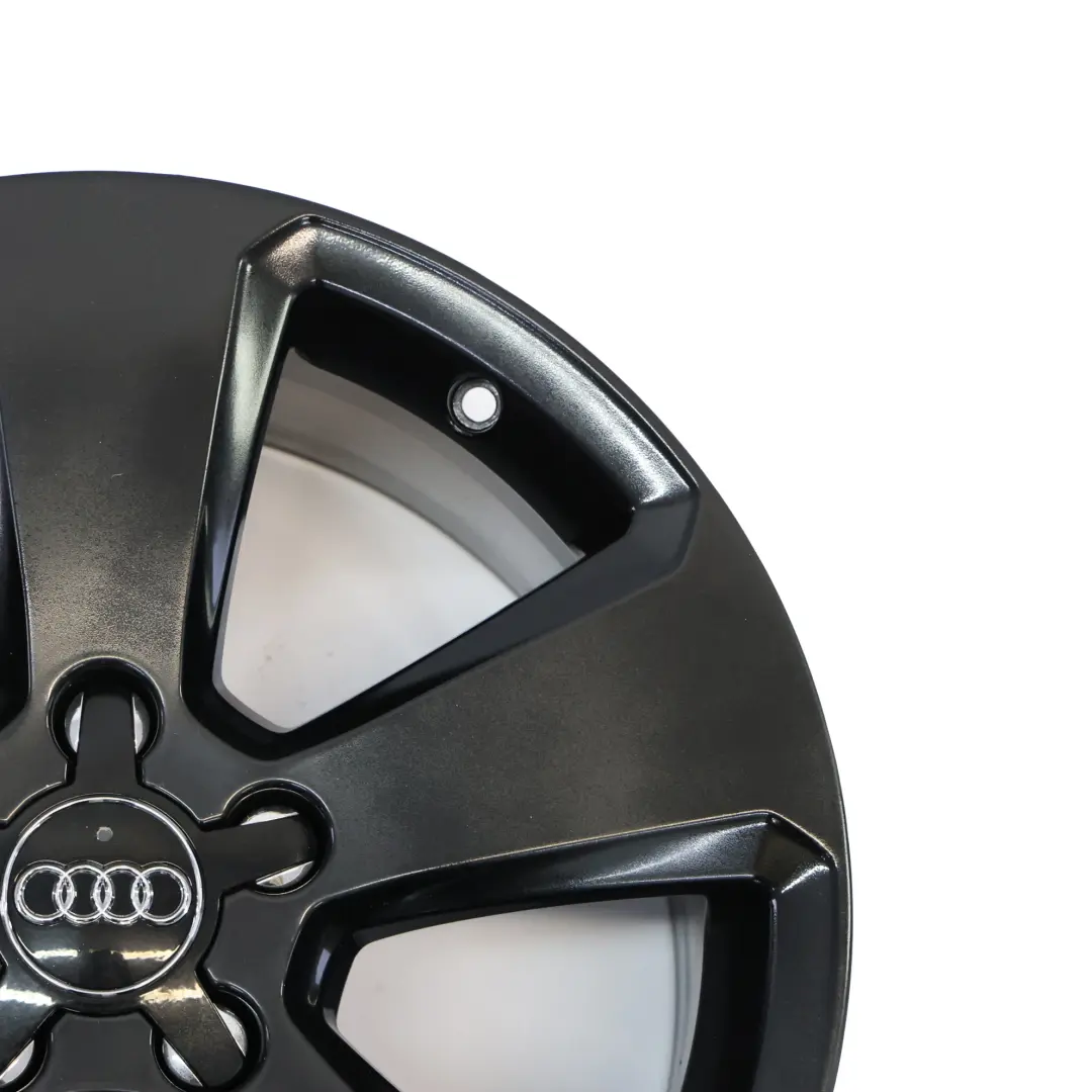 Audi A3 8V Cerchio In Lega Nero 17" ET:51 7,5J Star Spoke - SKU 8V0601025-2 - Numero di parte 8V0601025