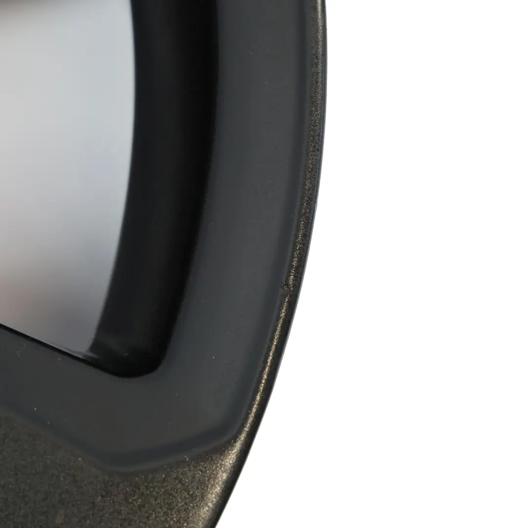 Felga Aluminiowa Czarna 17" ET:51 7,5J do Audi A3 8V o numerze 8V0601025 Audi A3 8V Felga Aluminiowa Czarna 17" ET:51 7,5J - SKU 8V0601025-2 - Numer Części 8V0601025