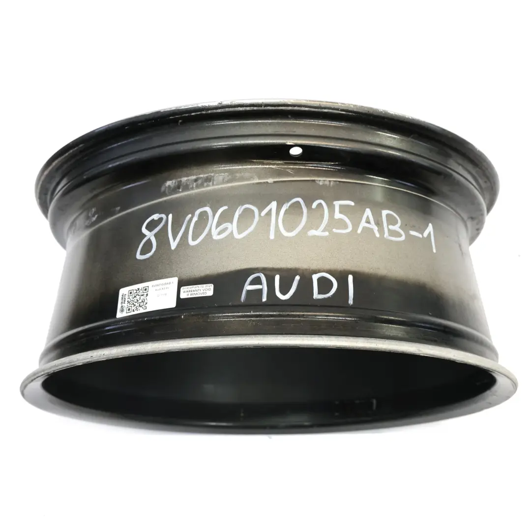 Felga Aluminiowa 19" 8J ET:49 Double Star Spoke do Audi A3 8V o numerze 8V0601025AB Audi A3 8V Felga Aluminiowa 19" 8J ET:49 Double Star Spoke - SKU 8V0601025AB-1 - Numer Części 8V0601025AB