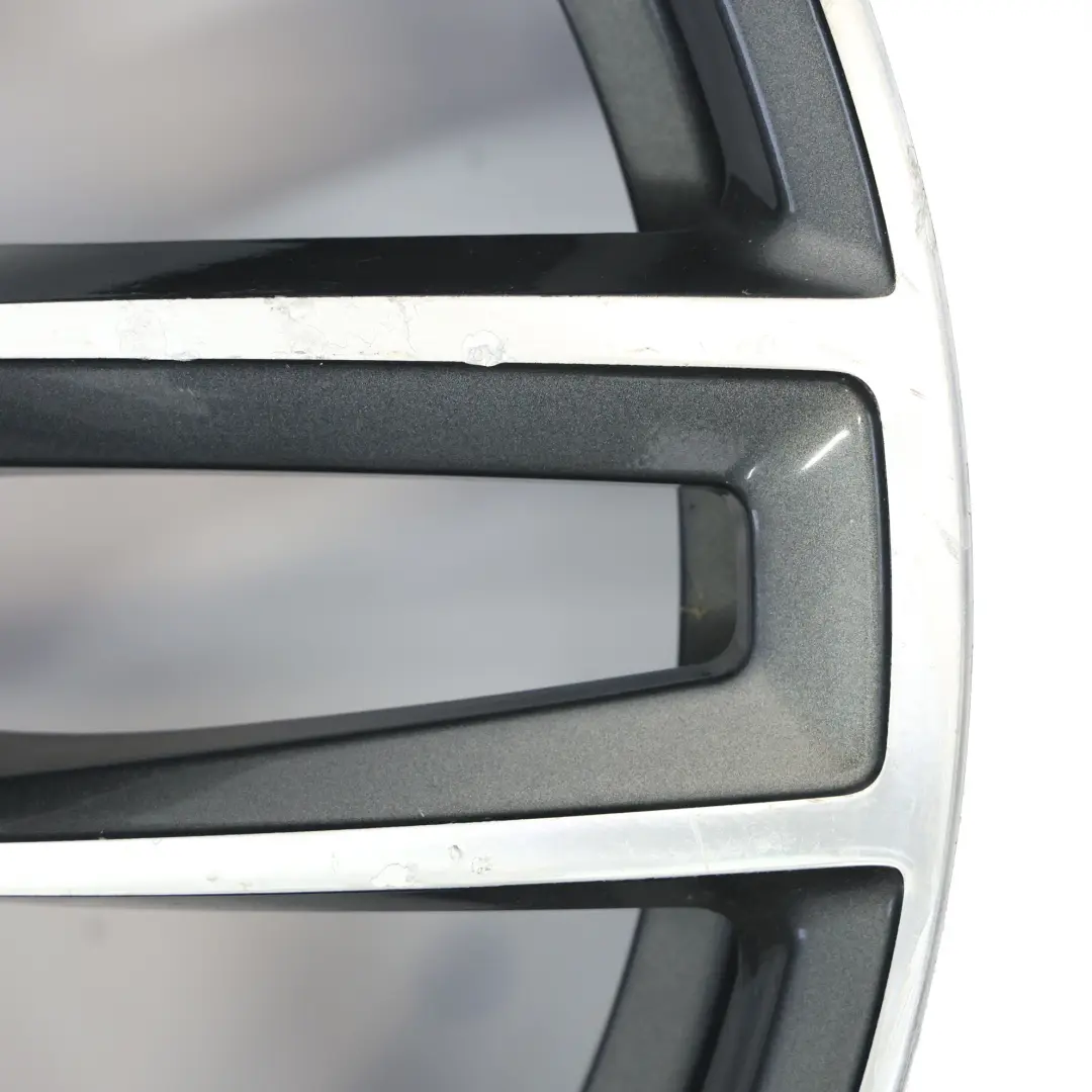 Jante Alliage 19" 8J ET:49 Double Star Spoke pour Audi A3 8V à propos du numéro de pièce 8V0601025AB Audi A3 8V Jante Alliage 19" 8J ET:49 Double Star Spoke - SKU 8V0601025AB-1 - Numéro de pièce 8V0601025AB