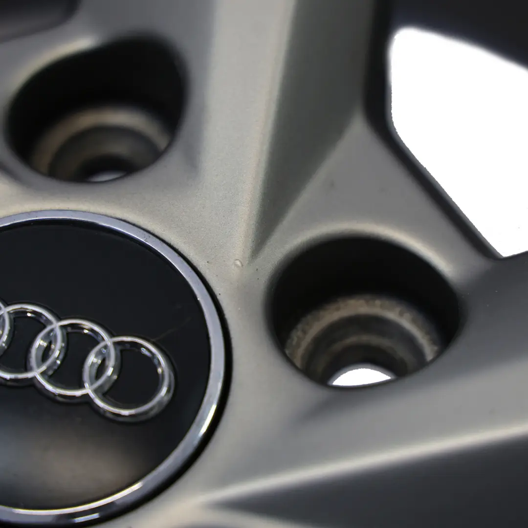 Audi A3 8V Llanta Aleación Turbine 18" ET:51 7,5J - SKU 8V0601025DS-1 - Número de pieza 8V0601025DS