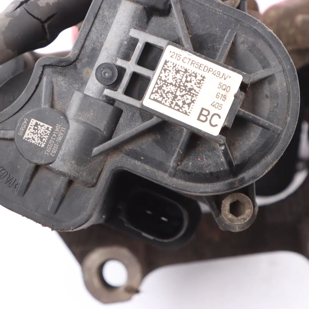 Brake Caliper Audi A3 8V TT FV Front Wheel Brake Unit Red Left N/S to with Part number 8V0615123A Brake Caliper Audi A3 8V TT FV Front Wheel Brake Unit Red Left N/S - SKU 8V0615123A - Part number 8V0615123A