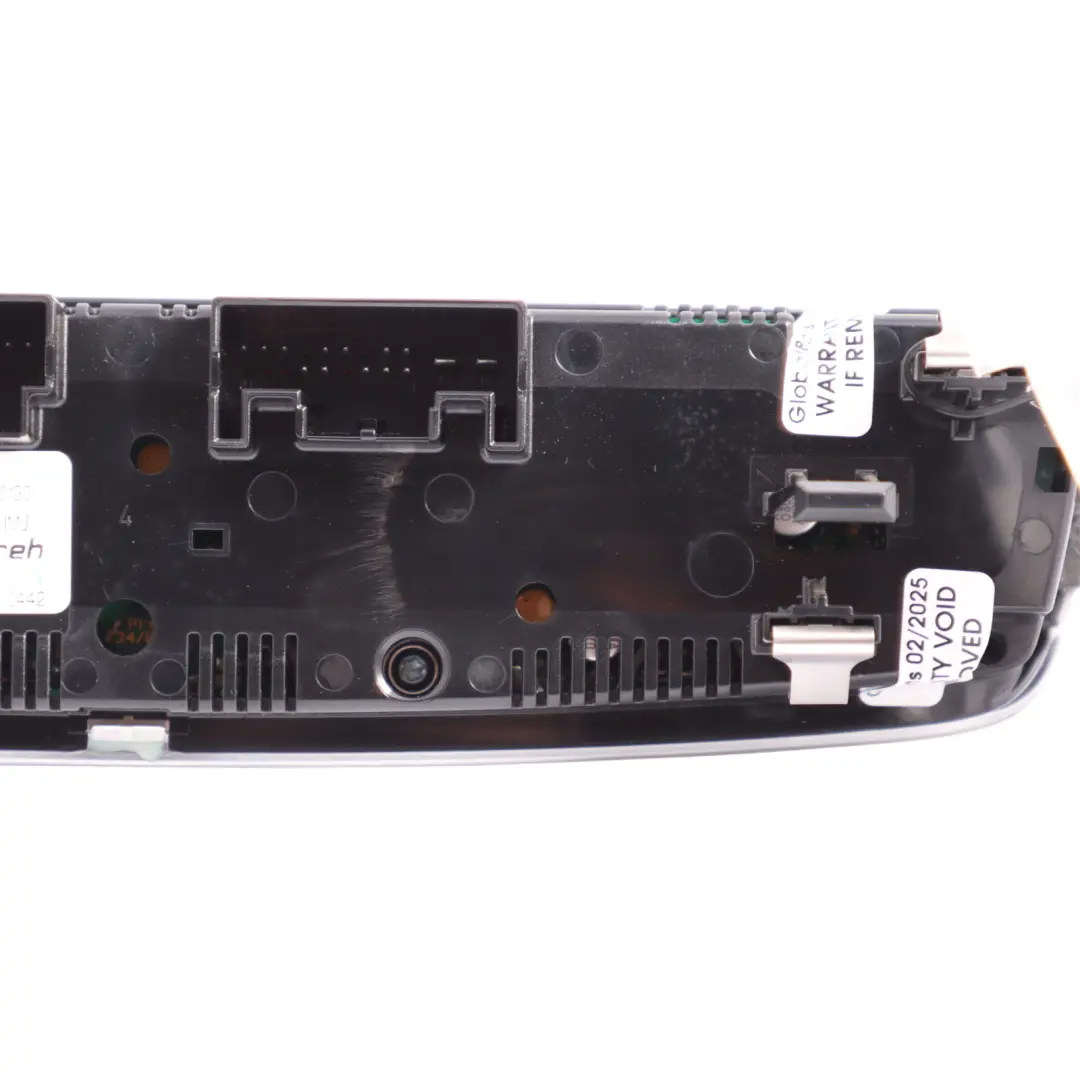 A/C Acondicionado Panel Control Calefacción Interruptor para Audi A3 8V con número de pieza 8V0820043M Audi A3 8V A/C Acondicionado Panel Control Calefacción Interruptor - SKU 8V0820043M - Número de pieza 8V0820043M