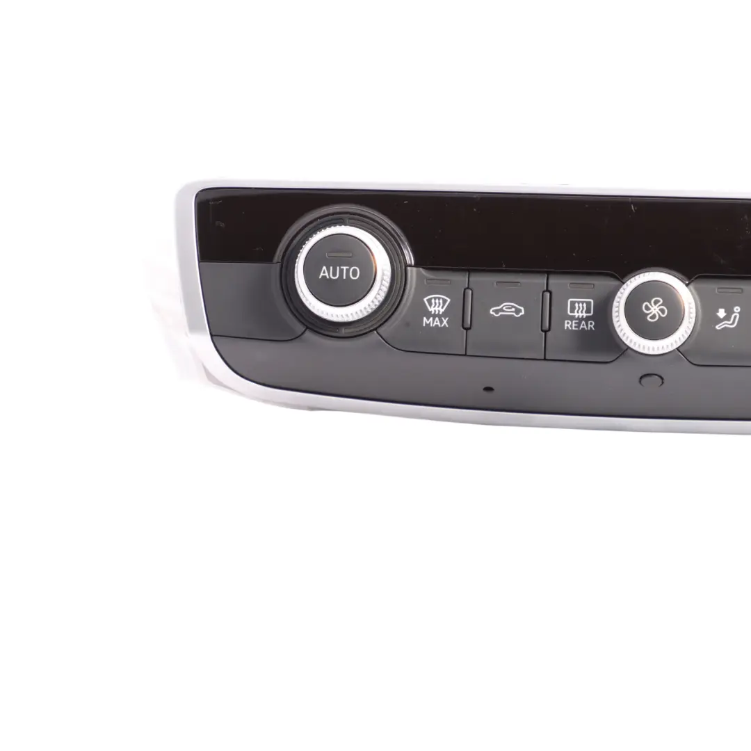 Audi A3 8V Panel Sterowania Klimatyzacją A/C Ogrzewaniem - SKU 8V0820043M - Numer Części 8V0820043M