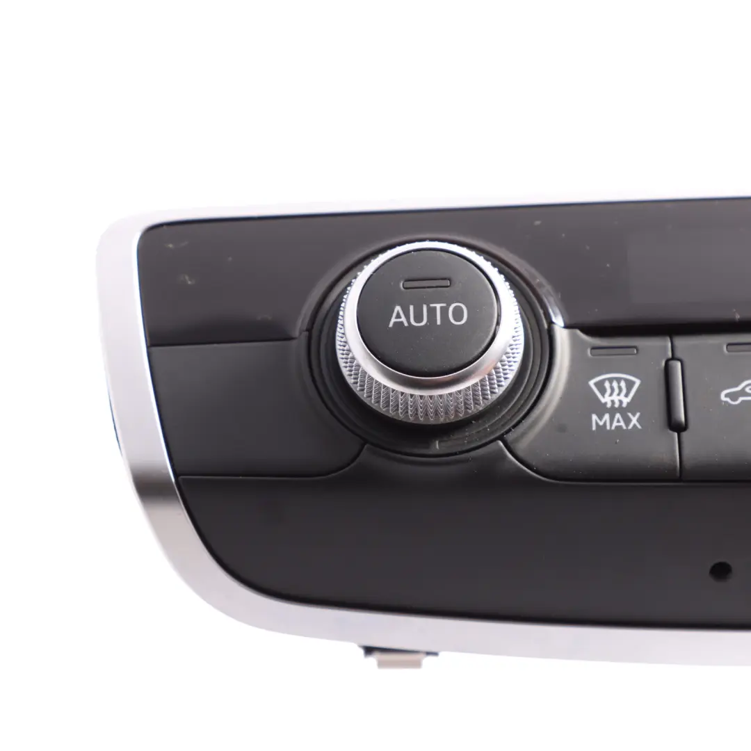 Audi A3 8V Panel Sterowania Klimatyzacją A/C Ogrzewaniem - SKU 8V0820043M - Numer Części 8V0820043M