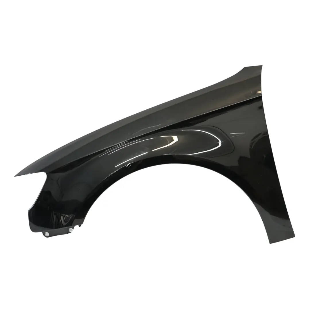 Seitenverkleidung Vorne Links Kotflügel Mythical Black Metallic - Y9T für Audi A3 8V mit Teilenummer 8V0821105L Audi A3 8V Seitenverkleidung Vorne Links Kotflügel Mythical Black Metallic - Y9T - SKU 8V0821105L-MYB1 - Teilenummer 8V0821105L