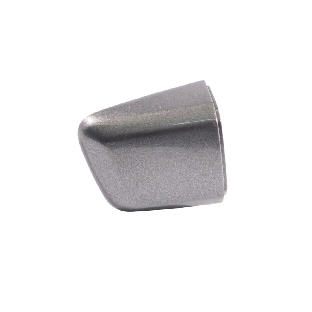 Maniglia Porta Anteriore Destra Daytona Grigio Perla Z7S per Audi A3 8V con numero di parte 8V0837206A Audi A3 8V Maniglia Porta Anteriore Destra Daytona Grigio Perla Z7S - SKU 8V0837206A-DGR1 - Numero di parte 8V0837206A