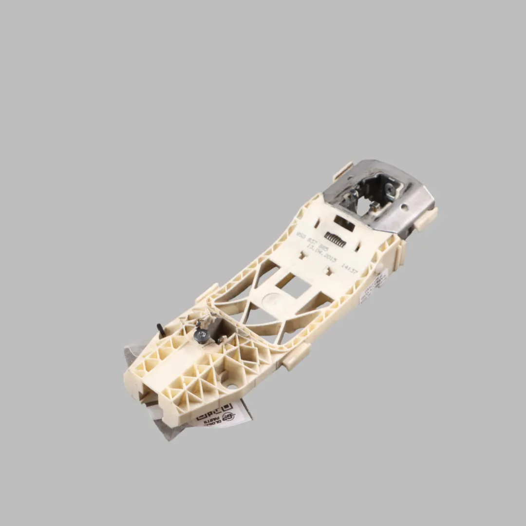 Front Door Outer Handle Bracket Right O/S Carrier to Audi A3 8V with Part number 8V0837885 Audi A3 8V Front Door Outer Handle Bracket Right O/S Carrier - SKU 8V0837885-2 - Part number 8V0837885