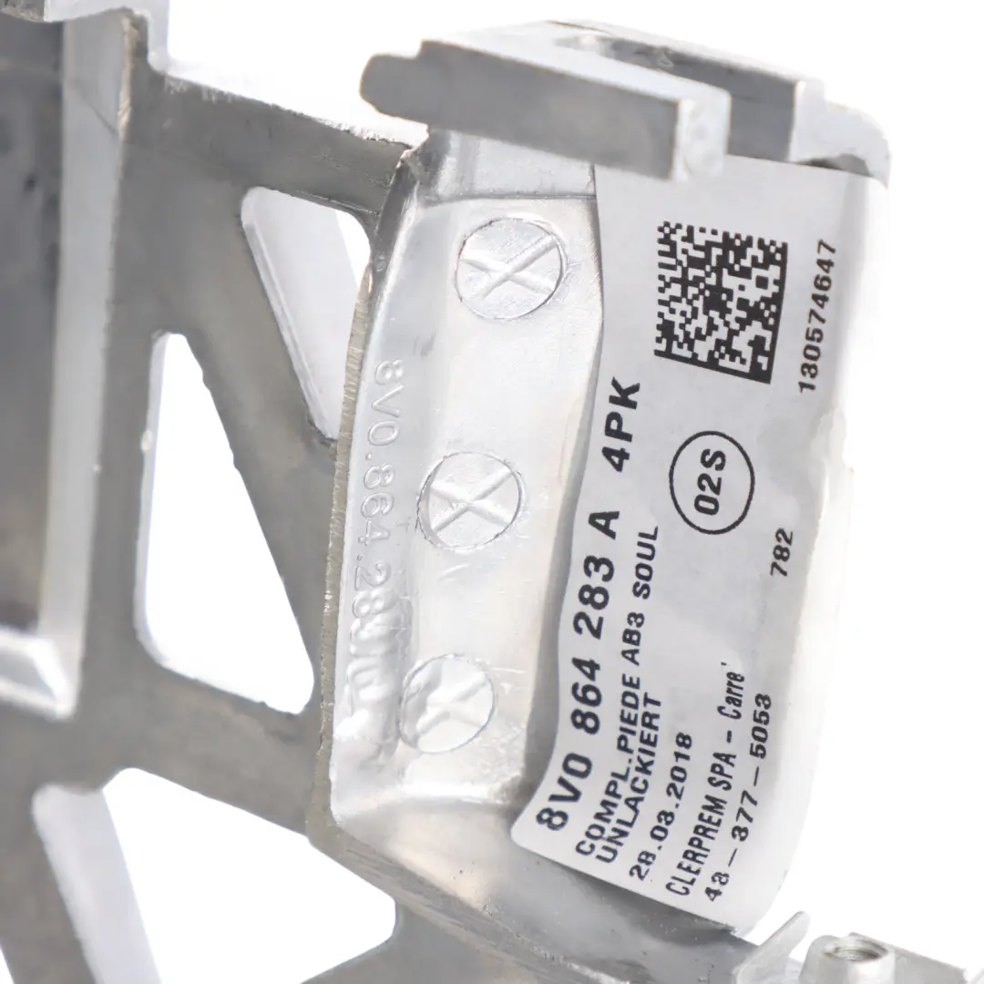 Centre Console Armrest Leather Black to Audi A3 8V with Part number 8V0864283A Audi A3 8V Centre Console Armrest Leather Black - SKU 8V0864283A - Part number 8V0864283A