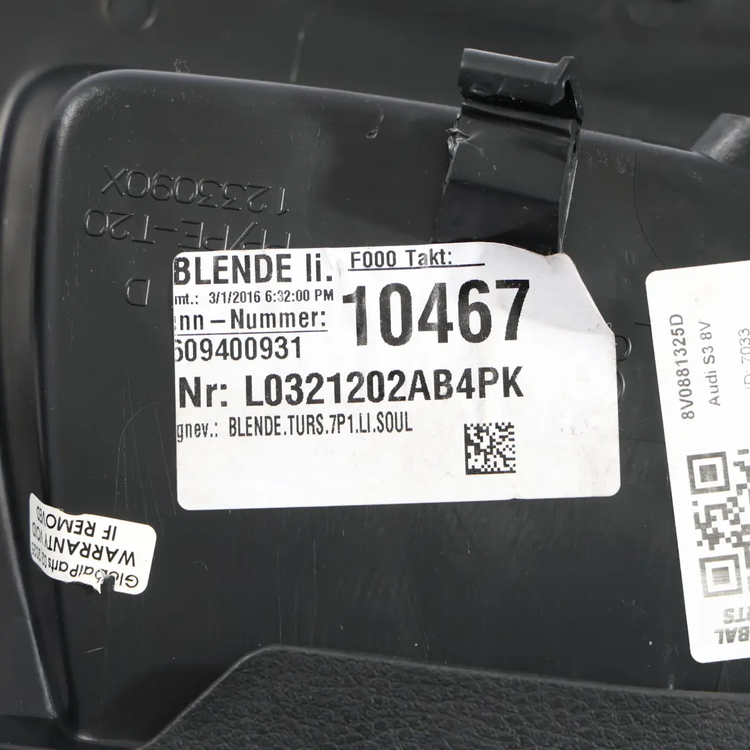 Audi A3 S3 8V Przedni Panel Osłona Fotela Prawy Przód Czarny - SKU 8V0881325D - Numer Części 8V0881325D