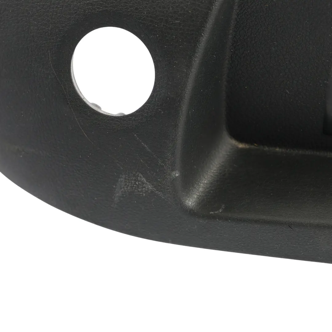 Rivestimento Pannello Sedili Anteriori Interno Nero per Audi A3 S3 8V con numero di parte 8V0881325D Audi A3 S3 8V Rivestimento Pannello Sedili Anteriori Interno Nero - SKU 8V0881325D - Numero di parte 8V0881325D