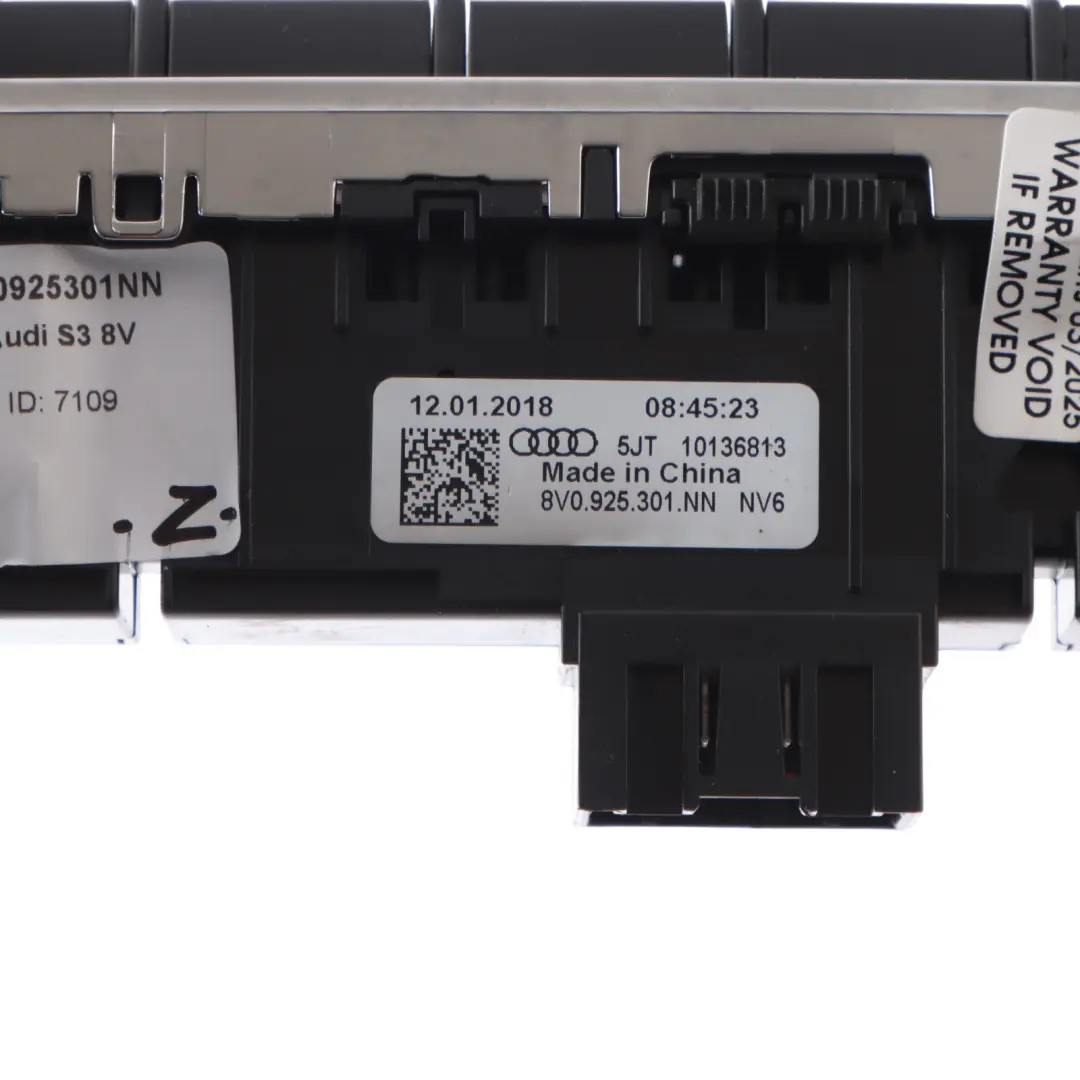 Hazard ESP Drive Mode Botón Interruptor Bloque Panel para Audi S3 8V con número de pieza 8V0925301NN Audi S3 8V Hazard ESP Drive Mode Botón Interruptor Bloque Panel - SKU 8V0925301NN - Número de pieza 8V0925301NN