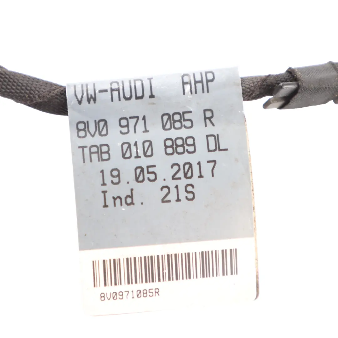 Bumper PDC Wiring Loom Parking Sensor to Audi A3 8V Rear with Part number 8V0971085R Audi A3 8V Rear Bumper PDC Wiring Loom Parking Sensor - SKU 8V0971085R - Part number 8V0971085R