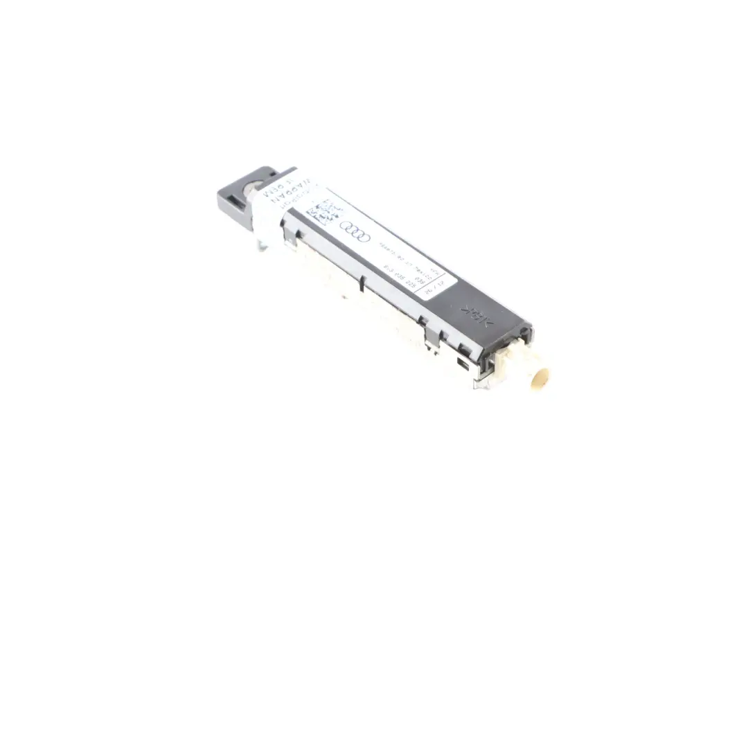 Aerial Antenna Amplifier Unit Module to Audi A3 8V with Part number 8V3035225 Audi A3 8V Aerial Antenna Amplifier Unit Module - SKU 8V3035225 - Part number 8V3035225