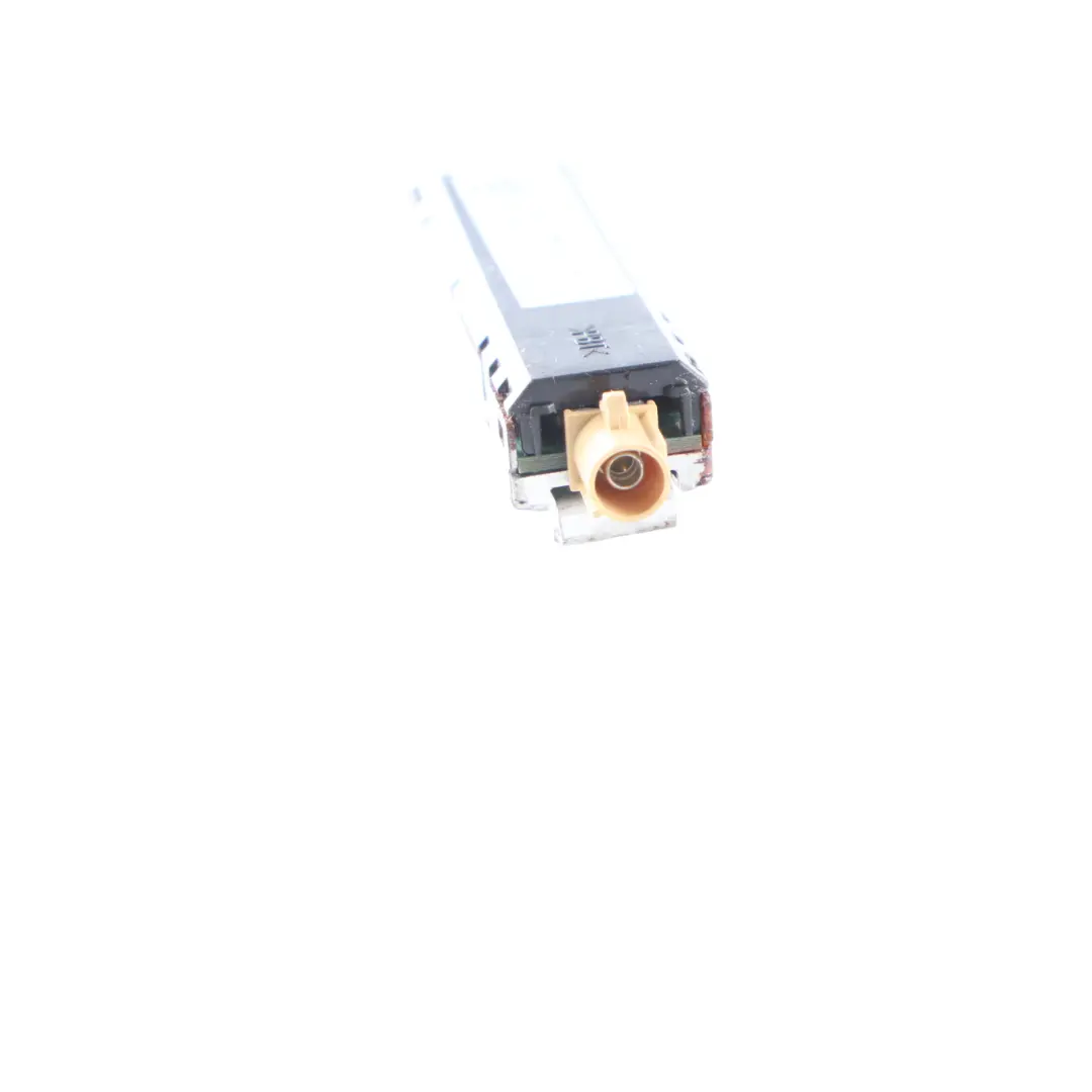 Audi A3 8V Antenna Antenna Amplificatore Modulo - SKU 8V3035225B - Numero di parte 8V3035225B