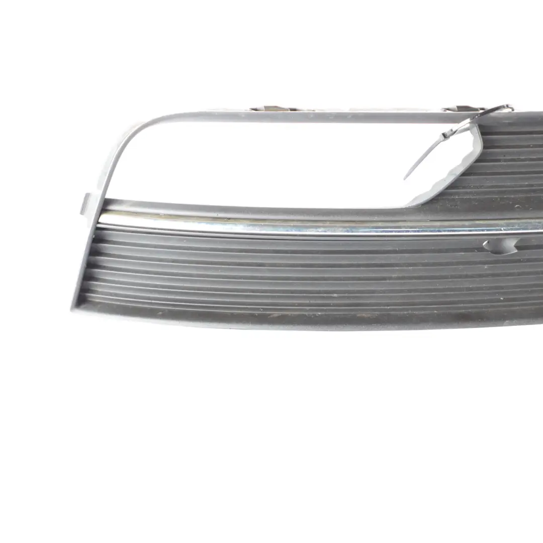 Support De Calandre Pour Pare Chocs Avant Droit pour Audi A3 8V à propos du numéro de pièce 8V3807682A Audi A3 8V Support De Calandre Pour Pare Chocs Avant Droit - SKU 8V3807682A - Numéro de pièce 8V3807682A