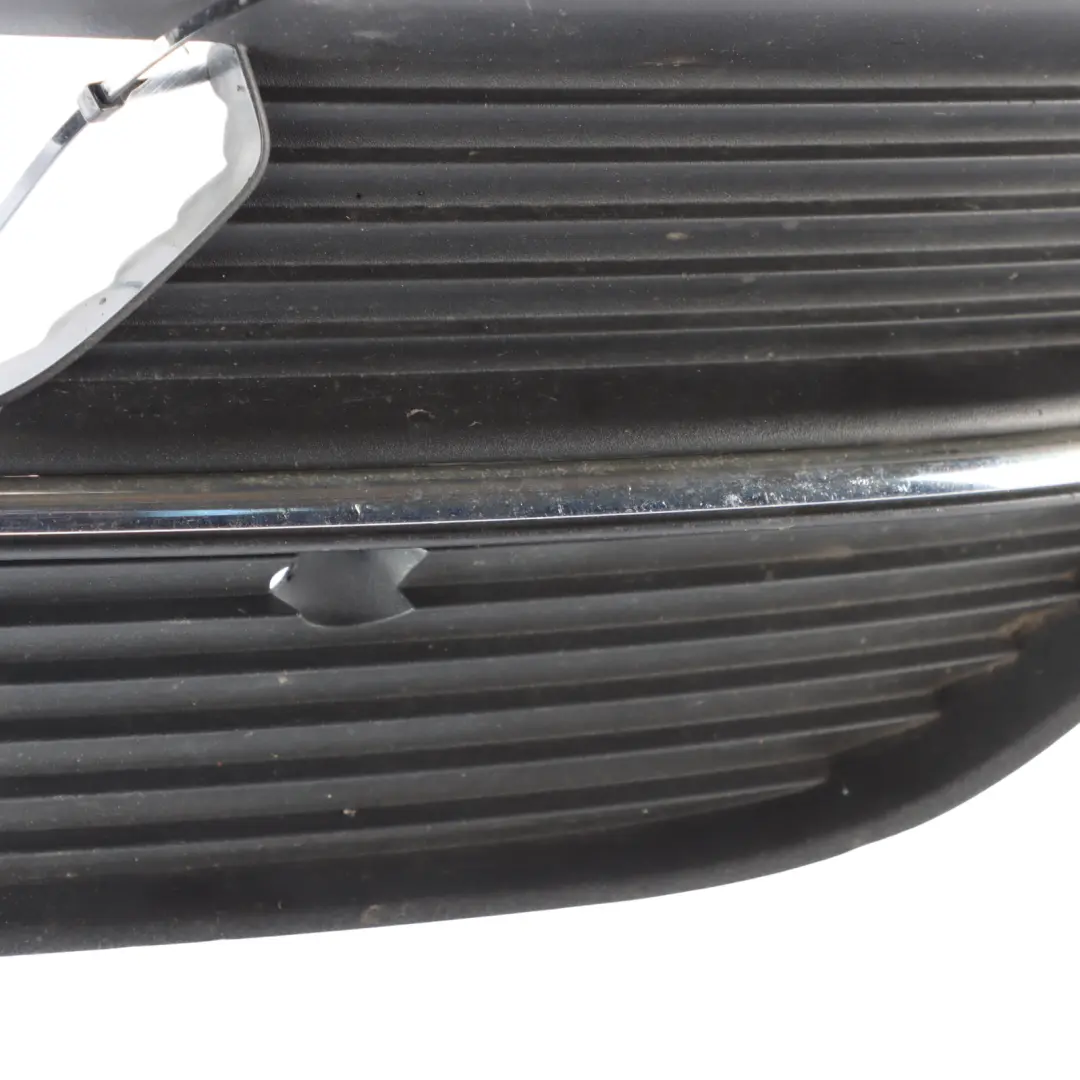Audi A3 8V Vorne Stoßstangen Abdeckung Rechts Gitter Halterung - SKU 8V3807682A - Teilenummer 8V3807682A