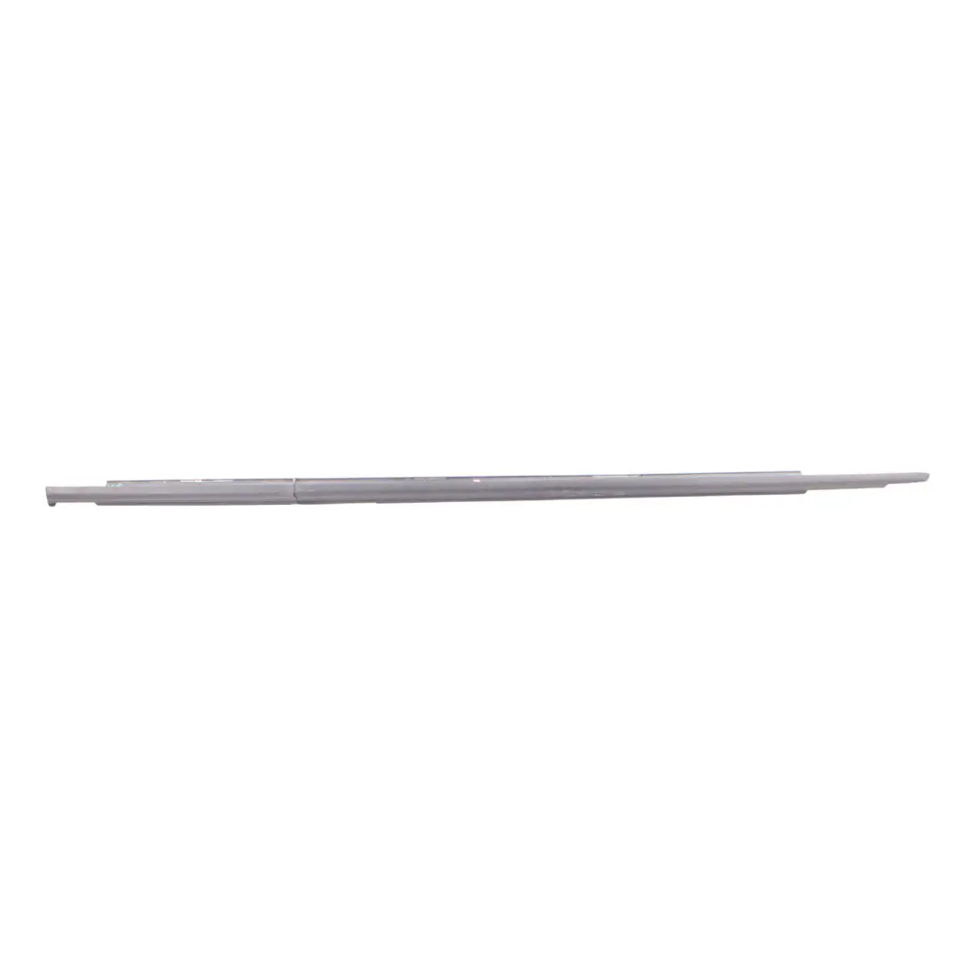 Junta Burlete Puerta Delantera Izquierda para Audi A3 8V con número de pieza 8V3837477 Audi A3 8V Junta Burlete Puerta Delantera Izquierda - SKU 8V3837477 - Número de pieza 8V3837477