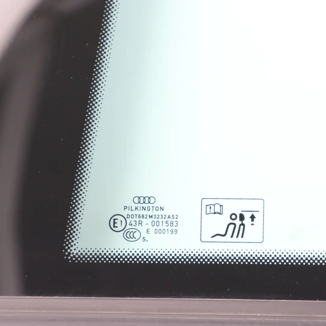 Cristal De Ventana AS2 Trasero Izquierdo para Audi A3 8V con número de pieza 8V3845299D Audi A3 8V Cristal De Ventana AS2 Trasero Izquierdo - SKU 8V3845299D - Número de pieza 8V3845299D
