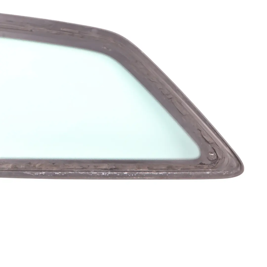 Vitre De Custode AS2 Arrière Droite pour Audi A3 8V à propos du numéro de pièce 8V3845300D Audi A3 8V Vitre De Custode AS2 Arrière Droite - SKU 8V3845300D - Numéro de pièce 8V3845300D