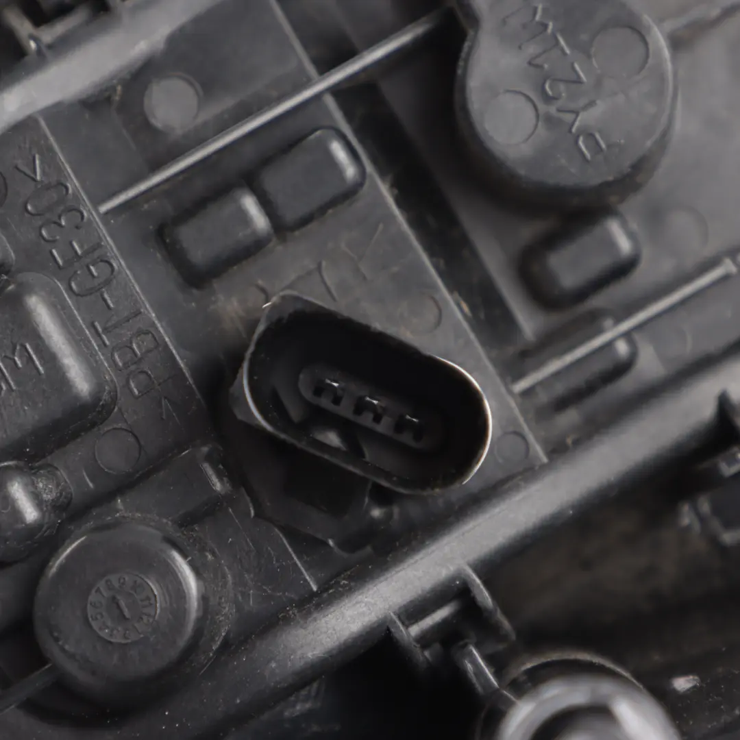 Audi A3 8V Rear Tail Light Outer Lamp Boot Light Right O/S - SKU 8V3945096C-1 - Part number 8V3945096C