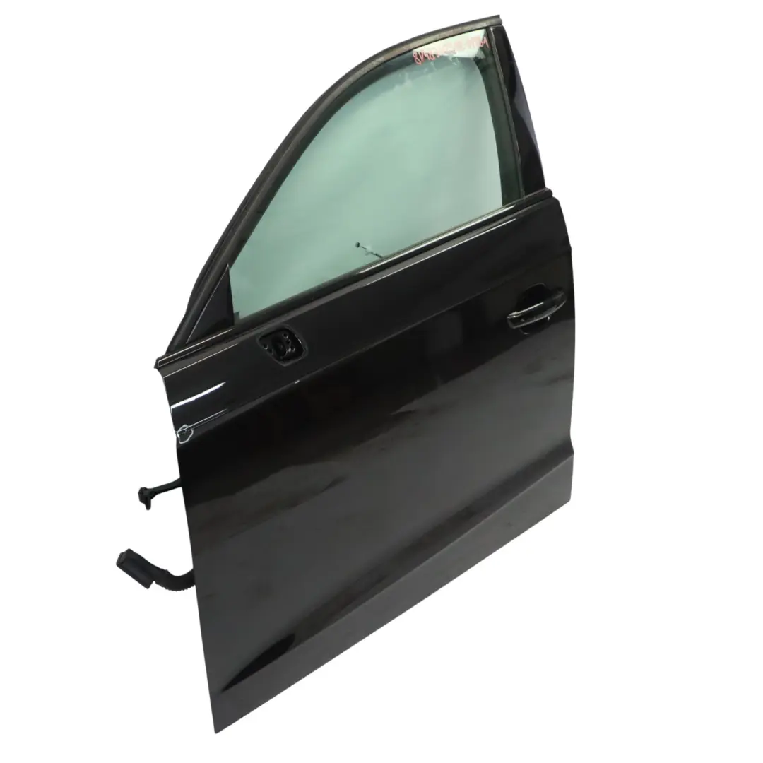 Porta Anteriore Sinistra Mythical Black Metallic Nero - Y9T per Audi A3 8V con numero di parte 8V4831051E Audi A3 8V Porta Anteriore Sinistra Mythical Black Metallic Nero - Y9T - SKU 8V4831051E-MYB1 - Numero di parte 8V4831051E