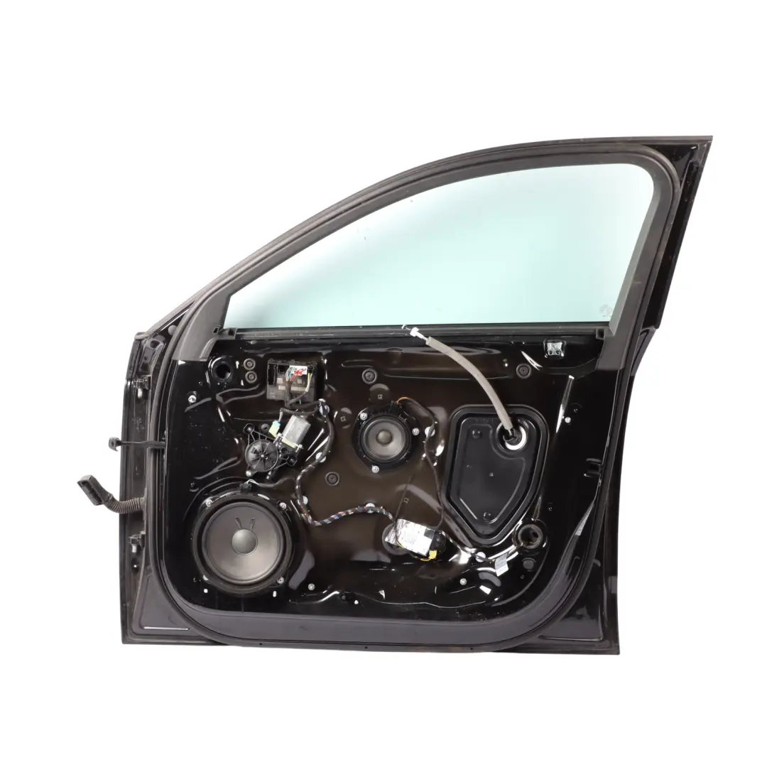 Audi A3 8V Sportback Drzwi Przednie Prawe Mythical Black Metallic - Y9T - SKU 8V4831052E-MYB - Numer Części 8V4831052E