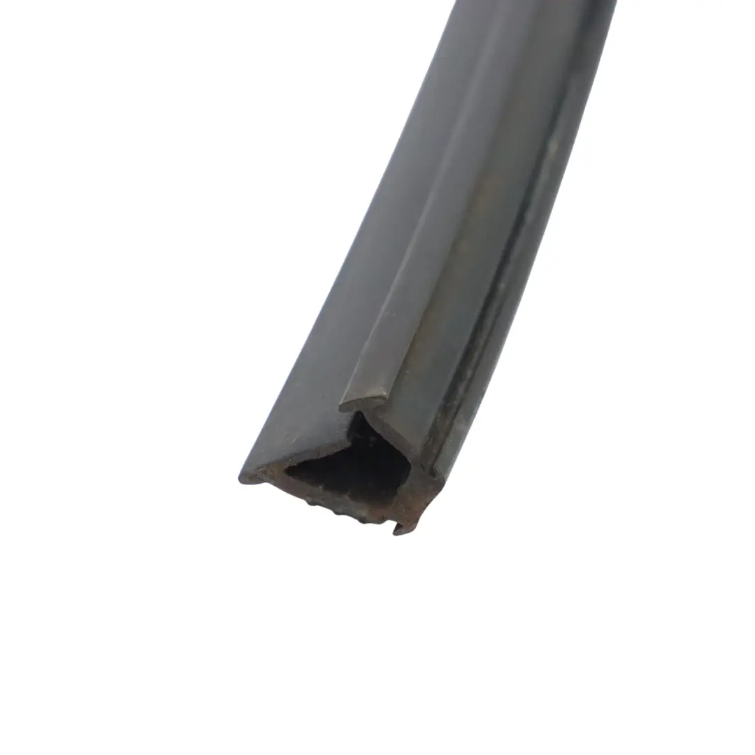 Joint Lunette Arrière Audi A3 8V Sportback Joint Porte Cadre Gauche pour à propos du numéro de pièce 8V4839439C Joint Lunette Arrière Audi A3 8V Sportback Joint Porte Cadre Gauche - SKU 8V4839439C - Numéro de pièce 8V4839439C