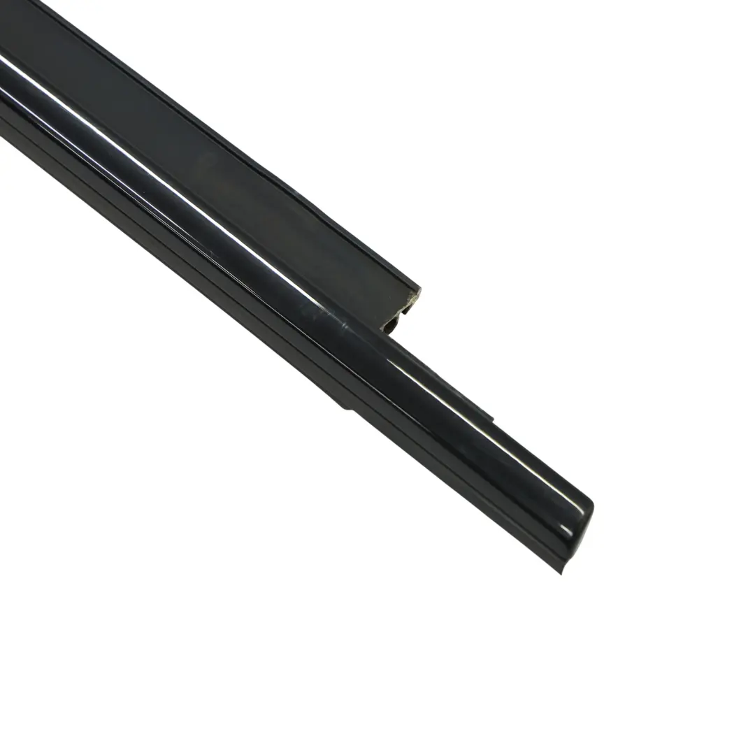 Audi RS3 8V A3 8V Guarnizione Finestrino Anteriore Destro Striscia - SKU 8V4853284-1 - Numero di parte 8V4853284