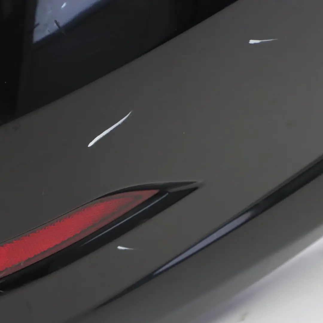 Audi S3 8V Tylny Zderzak Panther Black Crystal Effect - Z9Z - SKU 8V5807067D-PBC - Numer Części 8V5807067D