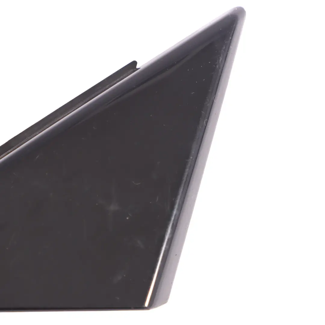 Garniture Protection Triangulaire Porte Avant Gauche Noir pour Audi A3 8V à propos du numéro de pièce 8V5837637 Audi A3 8V Garniture Protection Triangulaire Porte Avant Gauche Noir - SKU 8V5837637 - Numéro de pièce 8V5837637