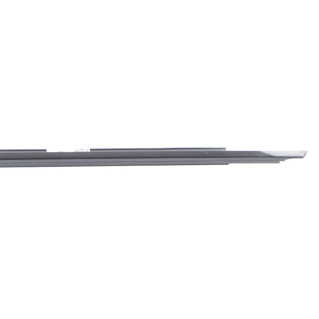 Fensterleiste Tür Vorne Links Hochglanz Schwarz für Audi A3 S3 8V mit Teilenummer 8V5853283A Audi A3 S3 8V Fensterleiste Tür Vorne Links Hochglanz Schwarz - SKU 8V5853283A - Teilenummer 8V5853283A