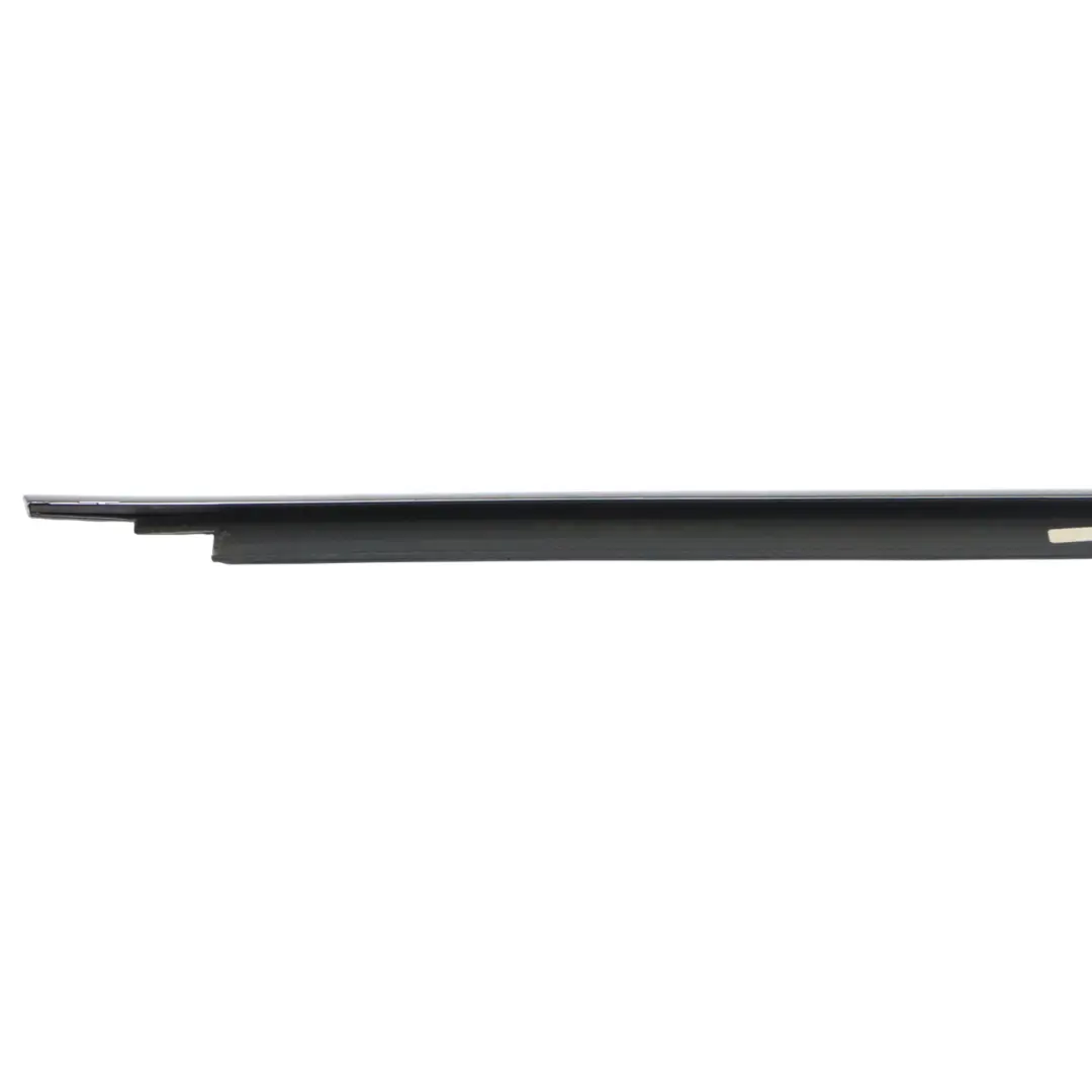 Audi A3 8V Joint D'Étanchéité Avant Garniture Joint Droite - SKU 8V5853284 - Numéro de pièce 8V5853284