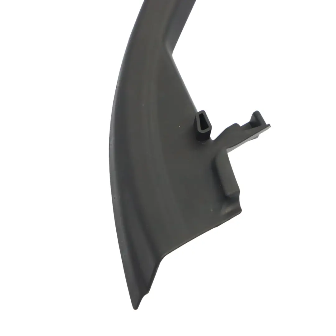 Telaio Del Finestrino Anteriore Guida Guida Trim Destra per Audi A3 8V con numero di parte 8V5867610 Audi A3 8V Telaio Del Finestrino Anteriore Guida Guida Trim Destra - SKU 8V5867610 - Numero di parte 8V5867610