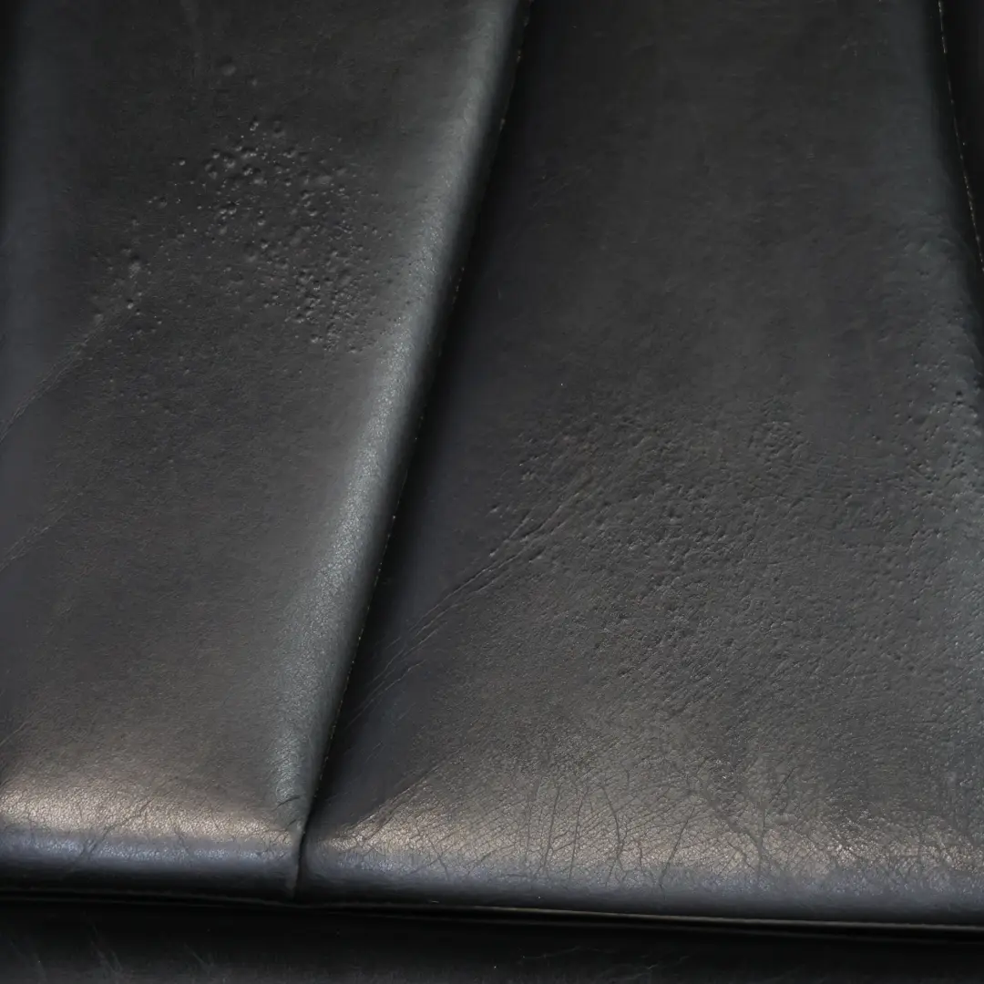 Puerta Asiento Delantero Izquierdo Calefactable Cuero Negro para Audi S3 8V Cabrio 3 con número de pieza 8V7881805P Audi S3 8V Cabrio 3 Puerta Asiento Delantero Izquierdo Calefactable Cuero Negro - SKU 8V7881805P-1 - Número de pieza 8V7881805P