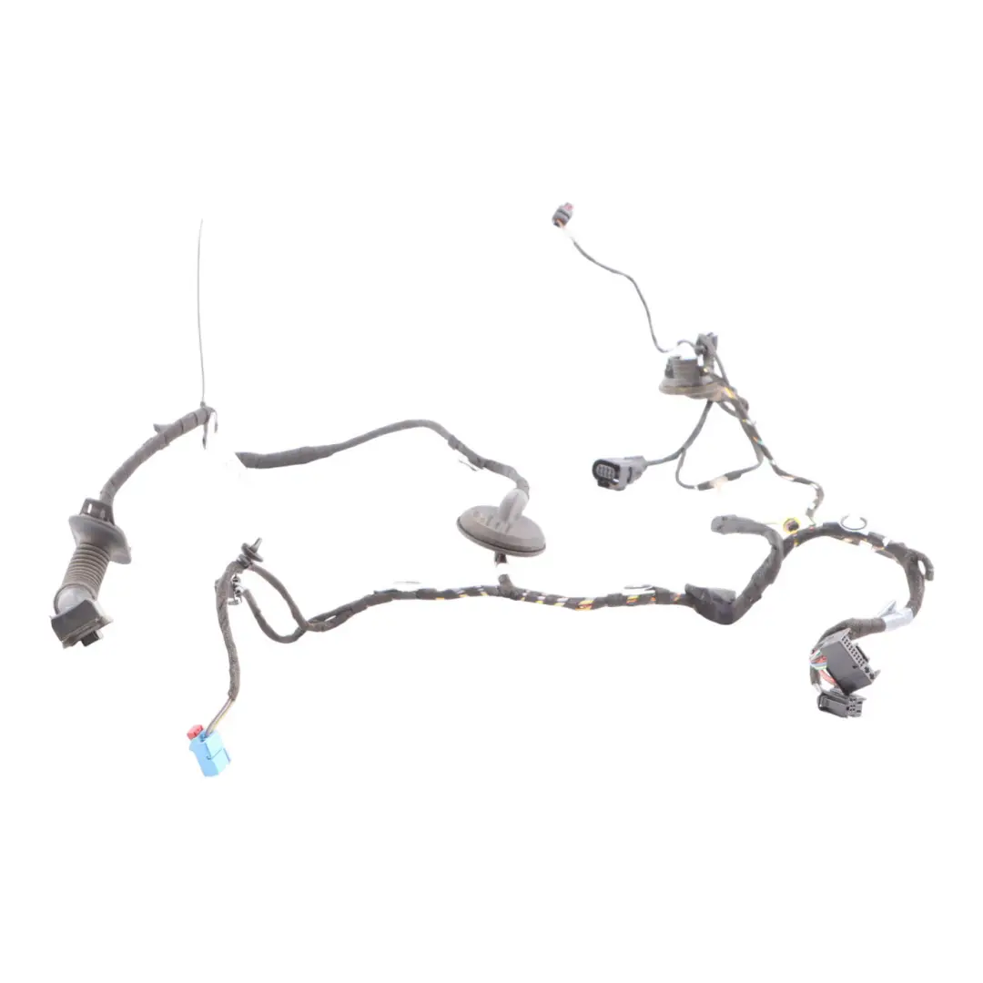 Front Right Door O/S Wiring Harness Carrier to Audi S3 8V with Part number 8V7971029 Audi S3 8V Front Right Door O/S Wiring Harness Carrier - SKU 8V7971029 - Part number 8V7971029
