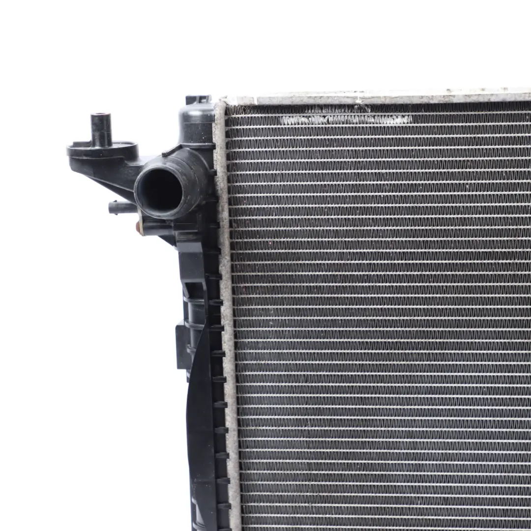 Coolant Radiator Water Cooling Radiator 3.0 TFSI to Audi A4 B9 with Part number 8W0121251H Audi A4 B9 Coolant Radiator Water Cooling Radiator 3.0 TFSI - SKU 8W0121251H - Part number 8W0121251H