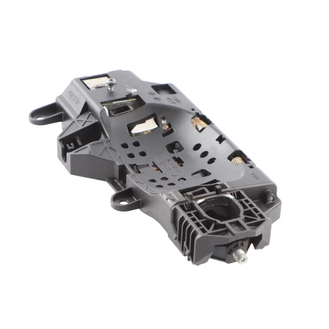 Soporte Manija Puerta Exterior Trasera Izquierda para Audi A4 B9 A5 con número de pieza 8W01837811A Audi A4 B9 A5 Soporte Manija Puerta Exterior Trasera Izquierda - SKU 8W01837811A - Número de pieza 8W01837811A