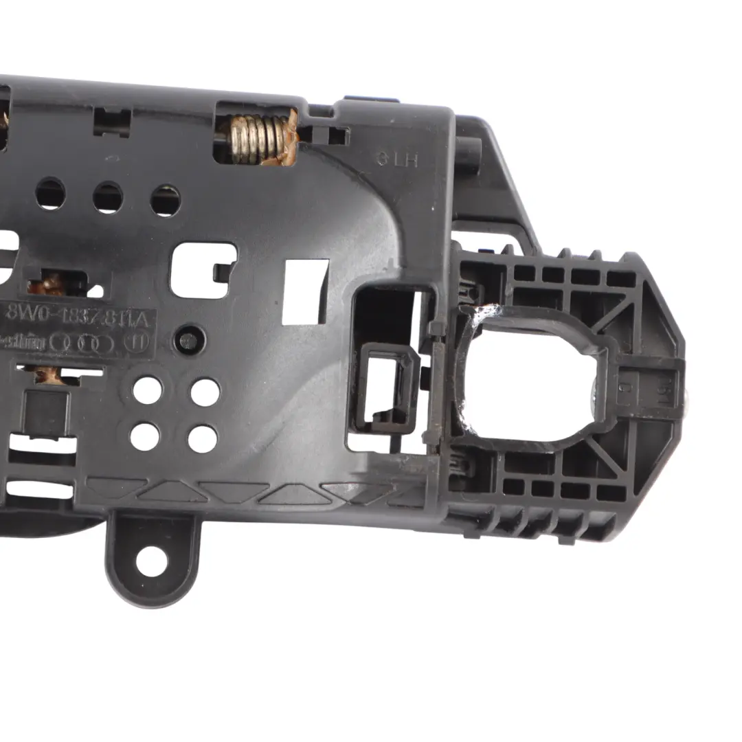 Support Poignée De Porte Extérieure Arrière Gauche pour Audi A4 B9 A5 F5 à propos du numéro de pièce 8W01837811A Audi A4 B9 A5 F5 Support Poignée De Porte Extérieure Arrière Gauche - SKU 8W01837811A - Numéro de pièce 8W01837811A