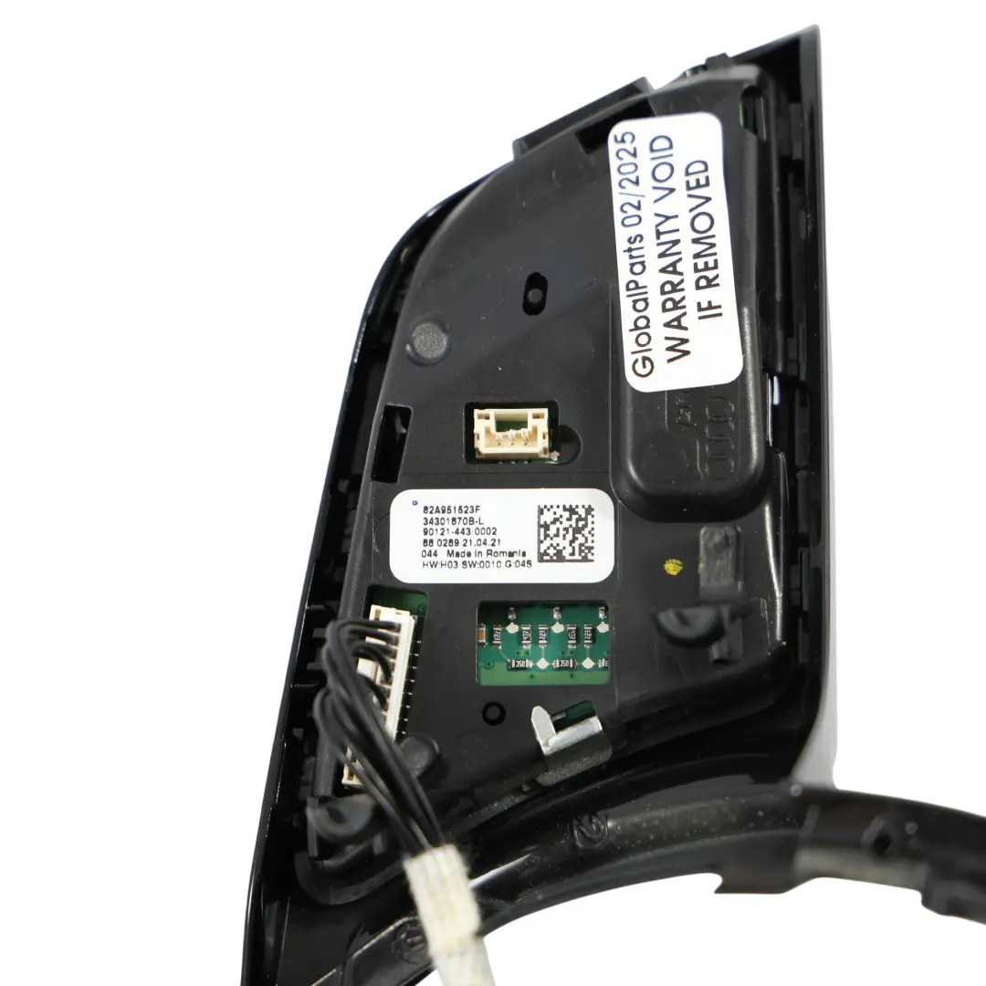 Steering Wheel Multifunction Switch Button Trim Panel to Audi A4 B9 with Part number 82A951523F Audi A4 B9 Steering Wheel Multifunction Switch Button Trim Panel - SKU 82A951523F - Part number 82A951523F