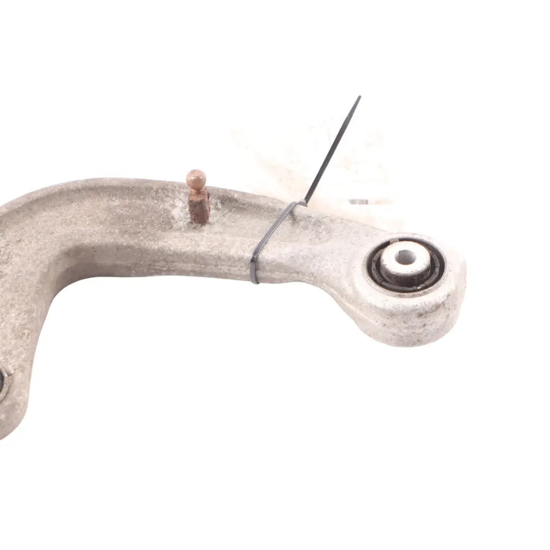 Braccio Controllo Sospensione Braccio Posteriore Sinistro per Audi A4 B9 con numero di parte 8W0505323F Audi A4 B9 Braccio Controllo Sospensione Braccio Posteriore Sinistro - SKU 8W0505323F - Numero di parte 8W0505323F