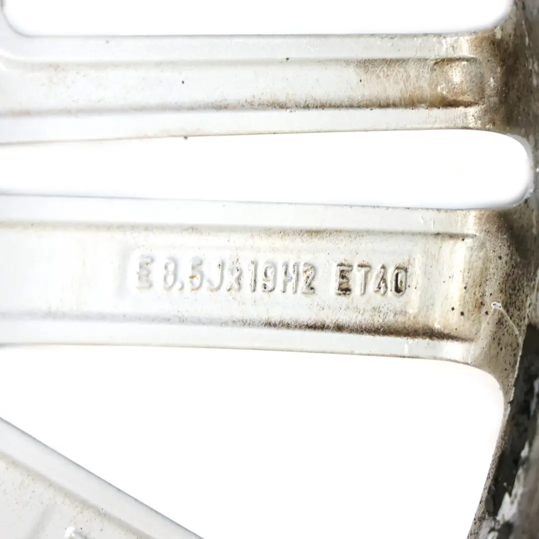 Audi A4 8W B9 Srebrna Felga Aluminiowa 19" 8,5J ET:40 - SKU 8W0601025BE-1 - Numer Części 8W0601025BE