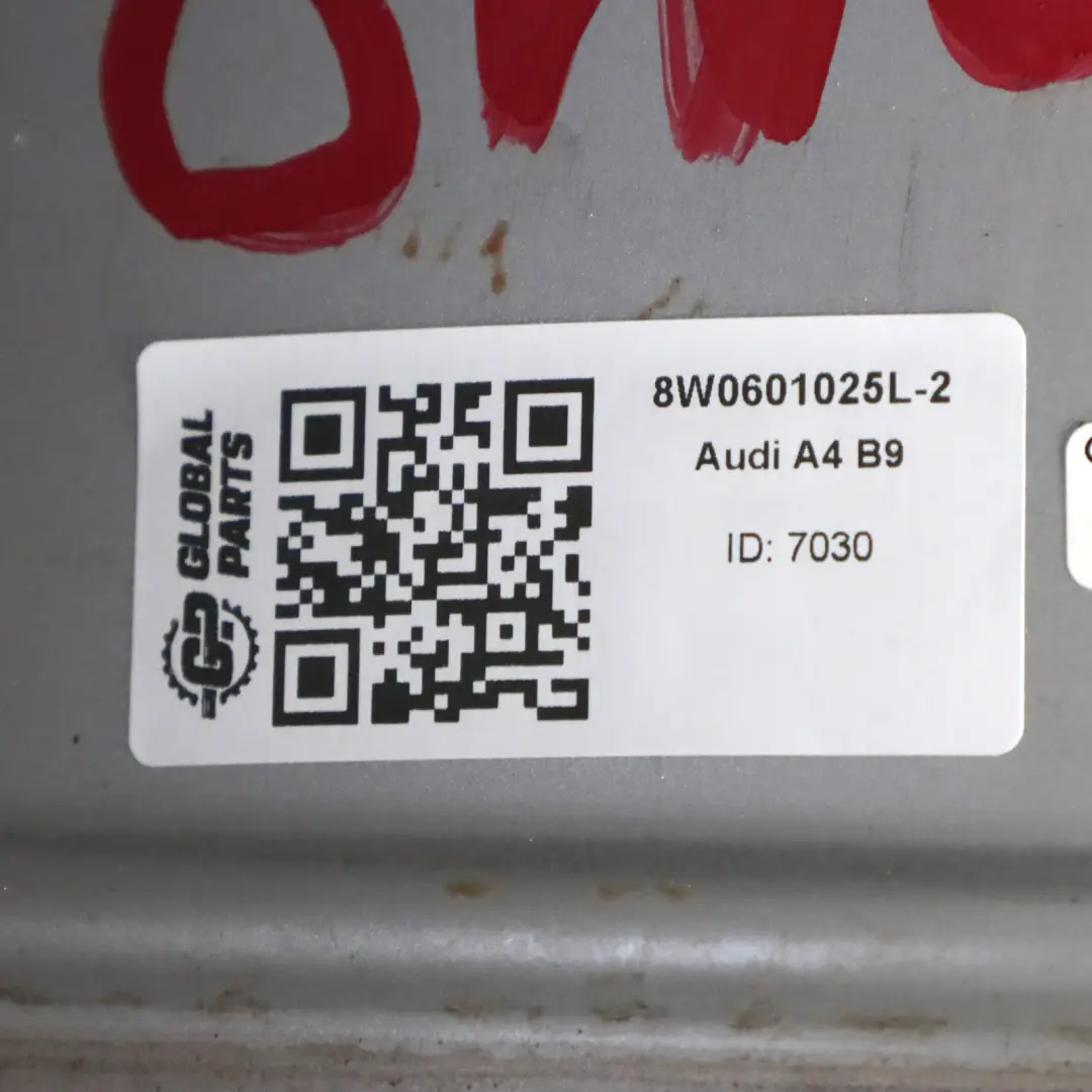 Cerchio In Lega Argento 17" 7J ET:38 10 Razze per Audi A4 B9 8W con numero di parte 8W0601025L Audi A4 B9 8W Cerchio In Lega Argento 17" 7J ET:38 10 Razze - SKU 8W0601025L-2 - Numero di parte 8W0601025L
