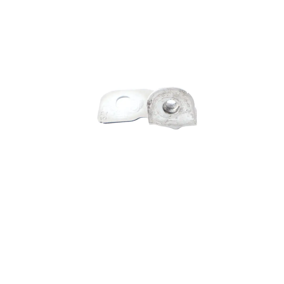 Supporto Parafango Staffa Anteriore Destro per Audi A4 S4 B9 con numero di parte 8W0821470 Audi A4 S4 B9 Supporto Parafango Staffa Anteriore Destro - SKU 8W0821470 - Numero di parte 8W0821470