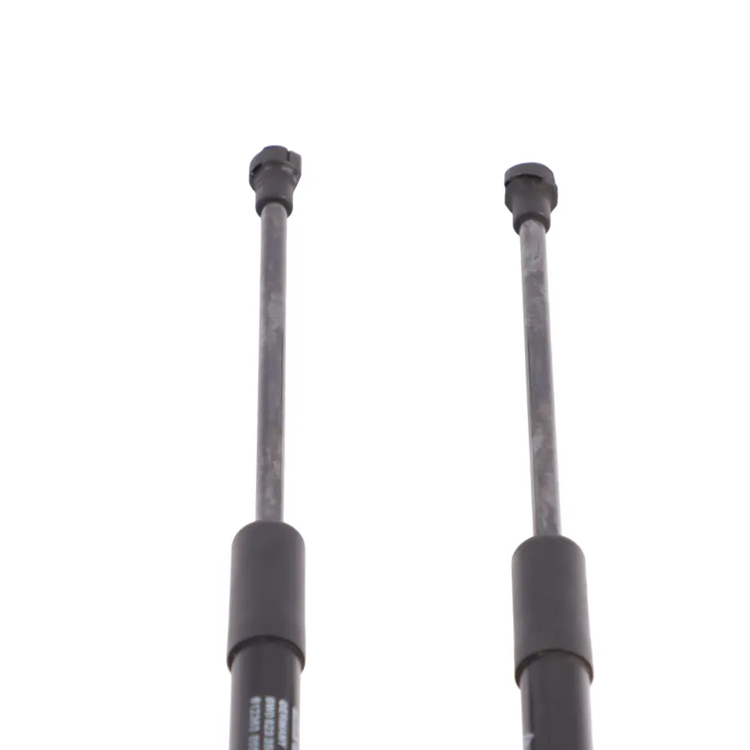 Front Motorhaubenanhebung Gasdruckfeder Links Rechts Satz für Audi A4 B9 mit Teilenummer 8W0823359C Audi A4 B9 Front Motorhaubenanhebung Gasdruckfeder Links Rechts Satz - SKU 8W0823359C - Teilenummer 8W0823359C