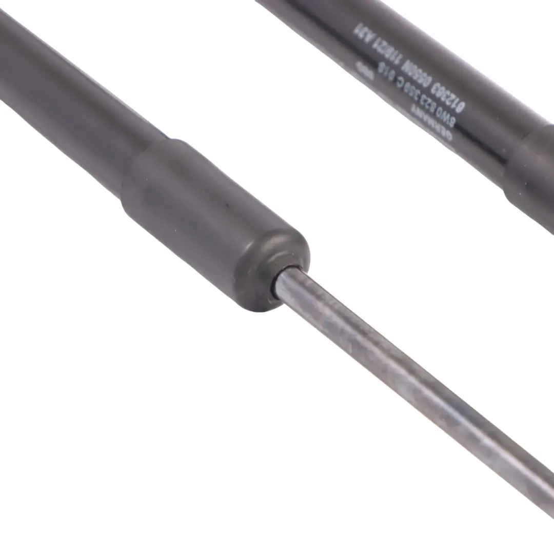 Audi A4 B9 Capó Delantero Elevador Gas Strut Izquierda Derecha Set - SKU 8W0823359C - Número de pieza 8W0823359C