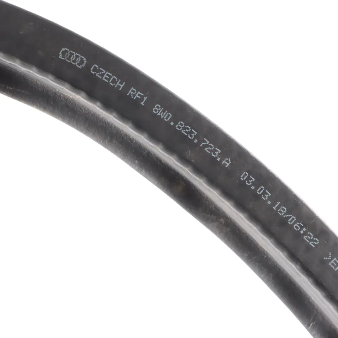 Capó Delantero Capó Tira De Goma Junta Del Motor Seal para Audi A4 S4 B9 con número de pieza 8W0823723A Audi A4 S4 B9 Capó Delantero Capó Tira De Goma Junta Del Motor Seal - SKU 8W0823723A - Número de pieza 8W0823723A