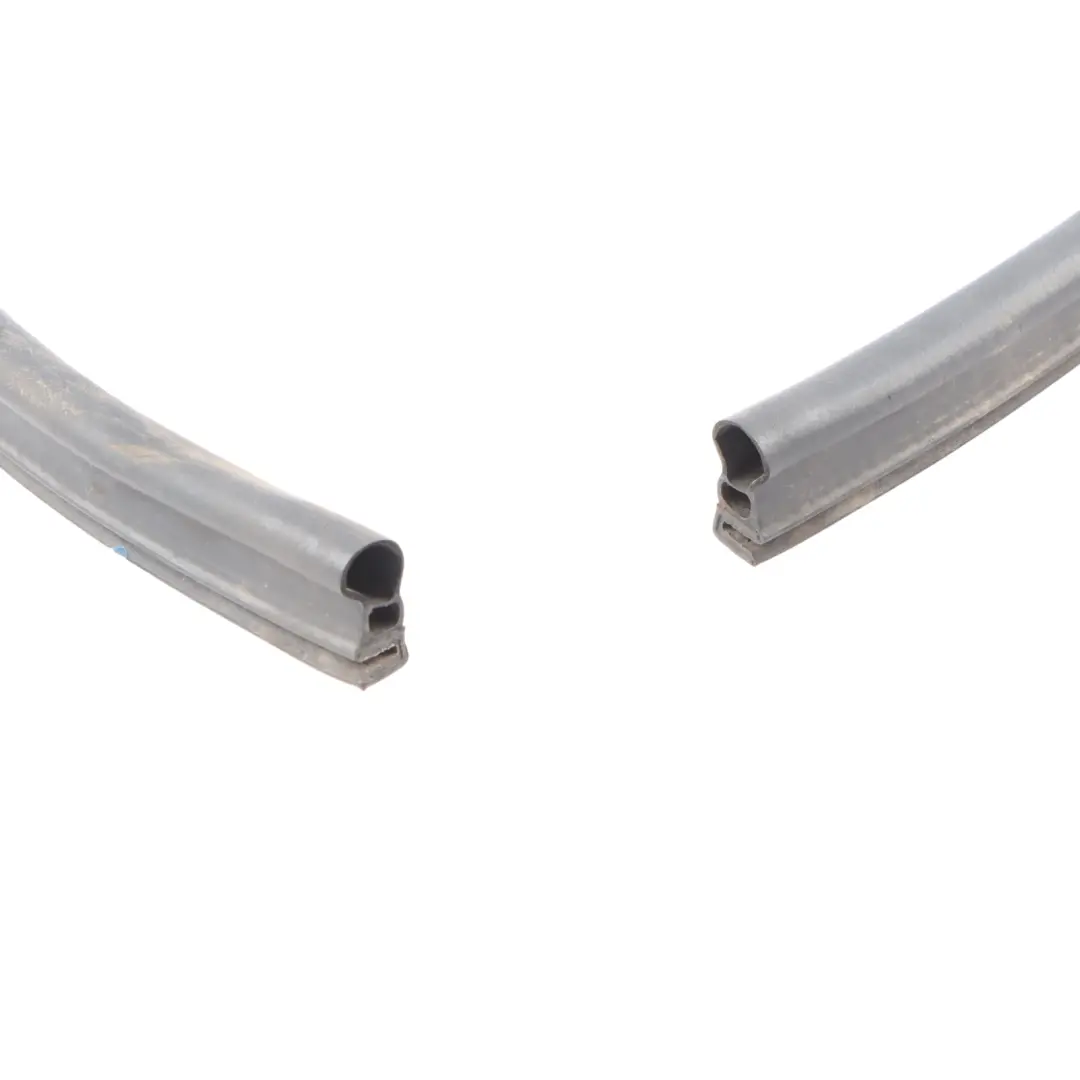 Capó Delantero Capó Tira De Goma Junta Del Motor Seal para Audi A4 S4 B9 con número de pieza 8W0823723A Audi A4 S4 B9 Capó Delantero Capó Tira De Goma Junta Del Motor Seal - SKU 8W0823723A - Número de pieza 8W0823723A