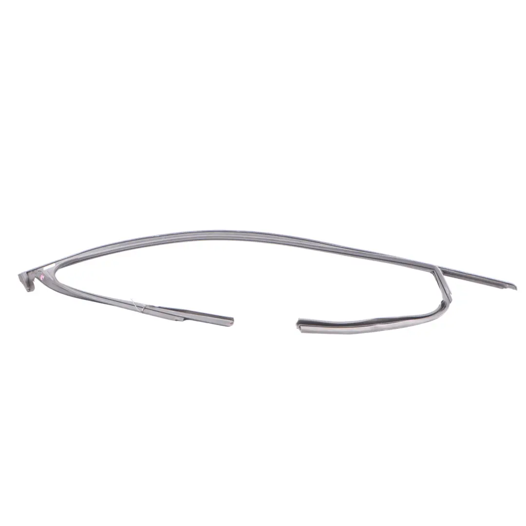 Porta Finestra Guarnizione Rivestimento Anteriore Sinistro C per Audi A4 B9 con numero di parte 8W0837431 Audi A4 B9 Porta Finestra Guarnizione Rivestimento Anteriore Sinistro C - SKU 8W0837431 - Numero di parte 8W0837431